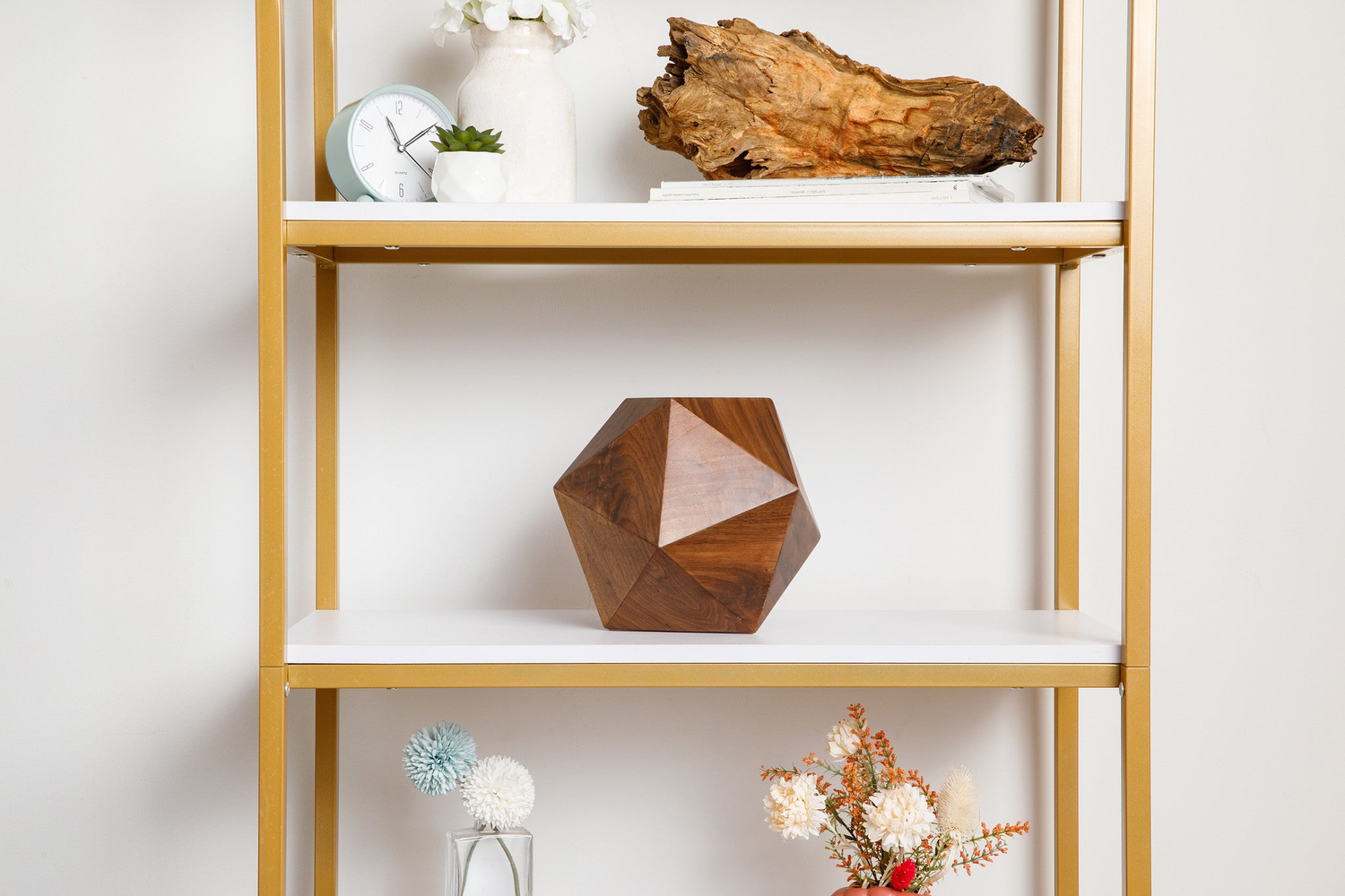 Our Favorite Memorial Urns & Cremation Jewelry