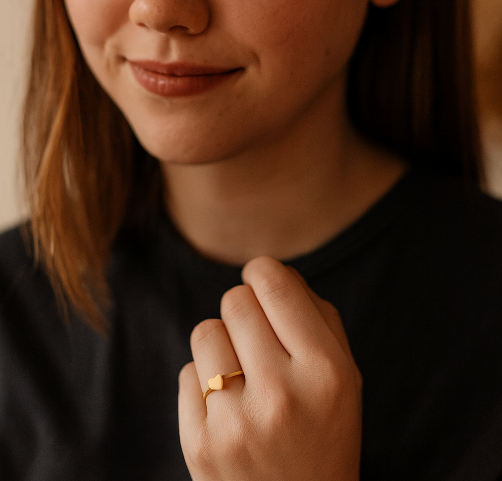 The Amore Cremation Ring