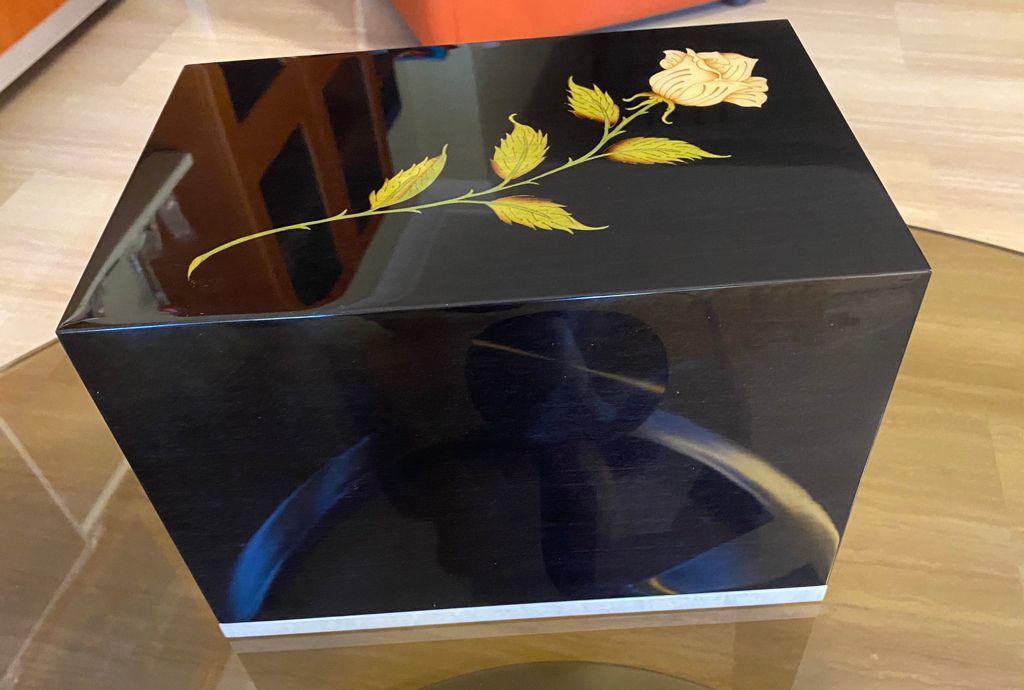 The Rose Urn