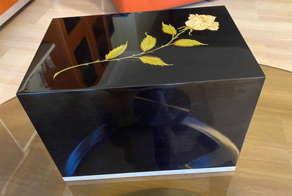 The Rose Urn