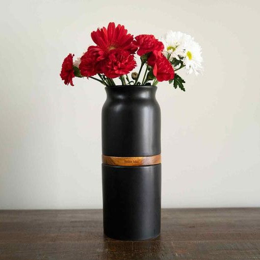 The Vega Vase Urn in Black